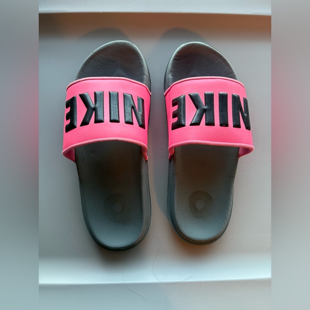 Nike Pink & Black Slide sandals